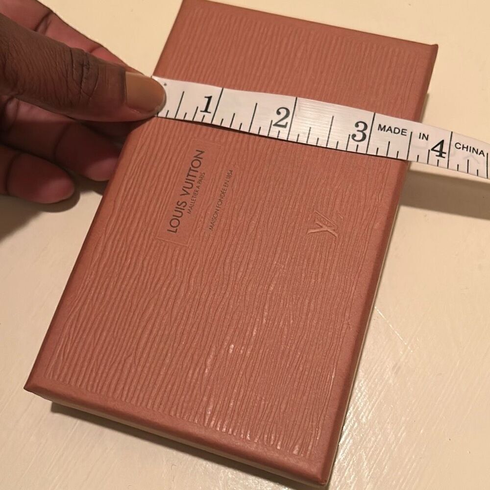 Louis Vuitton LV Rectangle Gift Box Brown Textured Lift Lid Luxe Storage Display - Picture 10 of 11